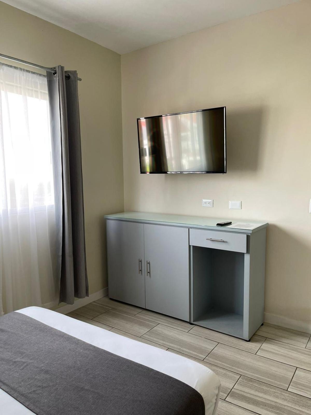 Constanza Lofts Executives En Zapopan Jalisco Aparthotel Ngoại thất bức ảnh